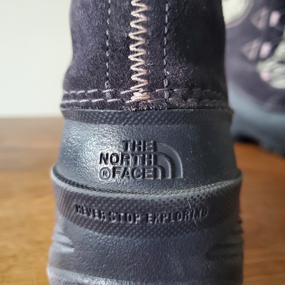 The North Face Shellista Black Faux Fur Girls Boots Heat Seaker 200gm insulation - Picture 4 of 6